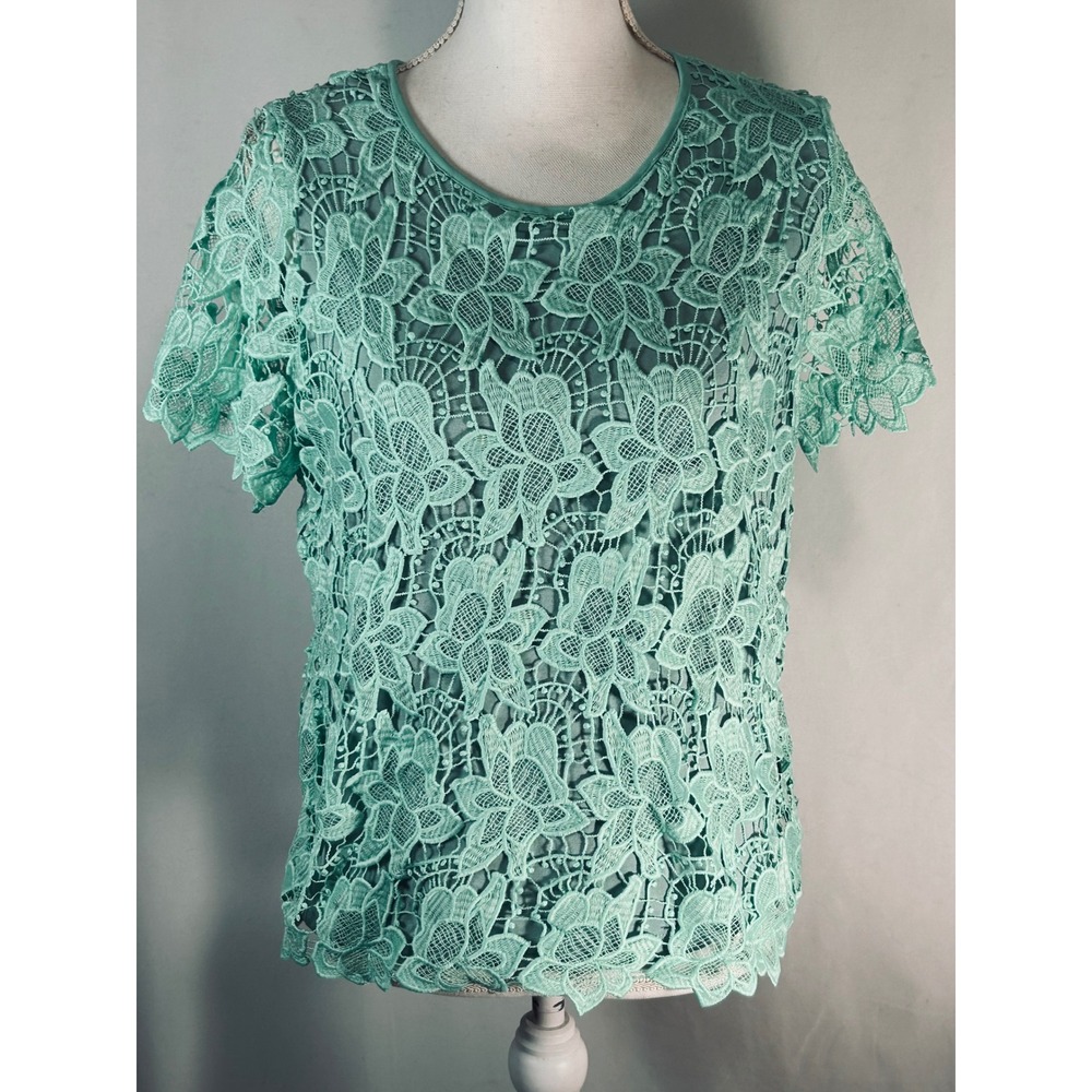 Philosophy Republic Clothing Mint Green Floral Lace Short Sleeve Lined Top Small